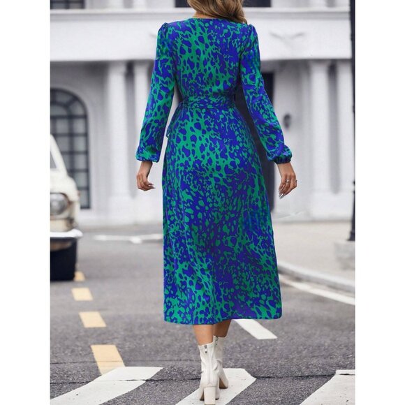 Boho Print Knot Side Wrap Dress - Picture 4 of 9